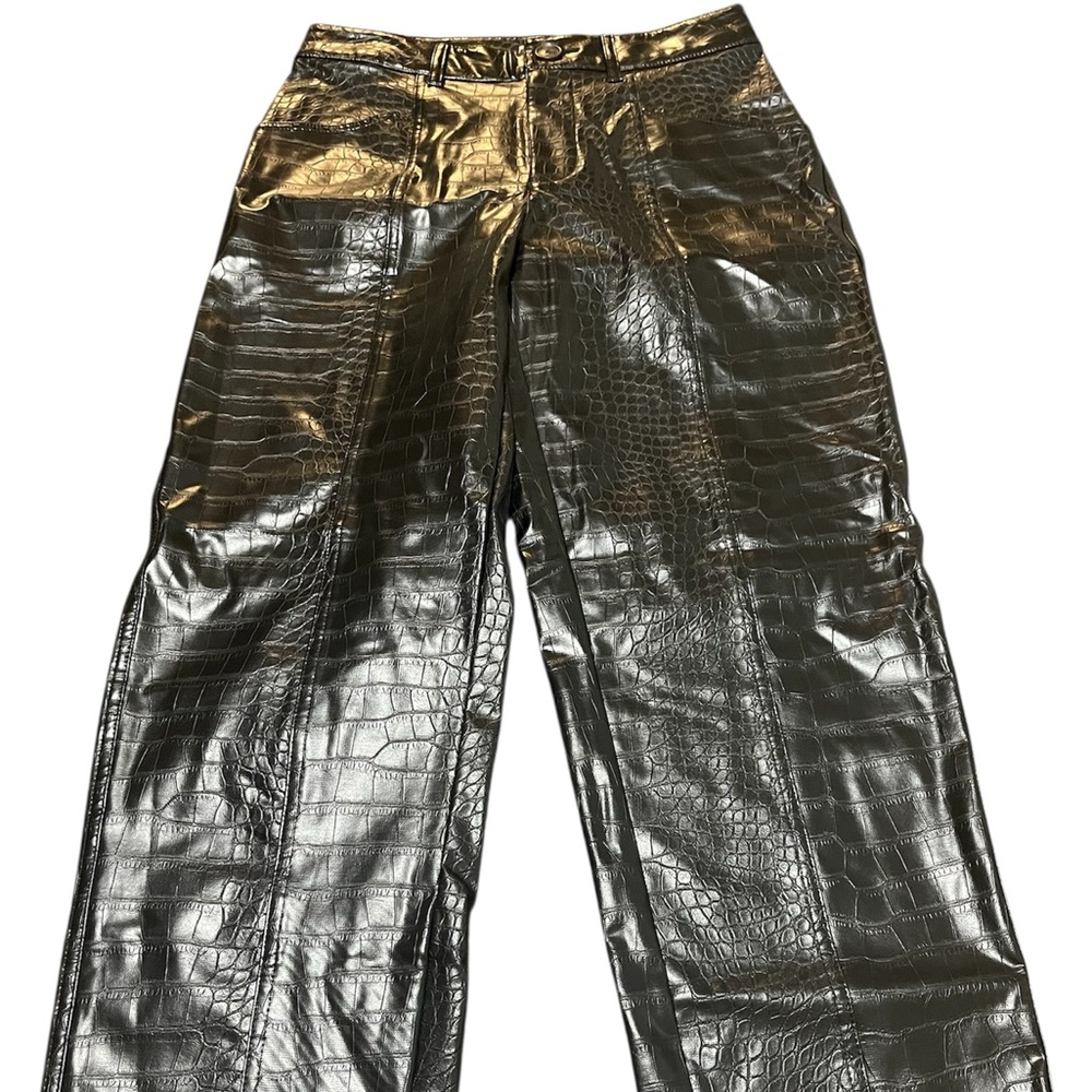 A New Day Women’s Black Crocodile Print Pants